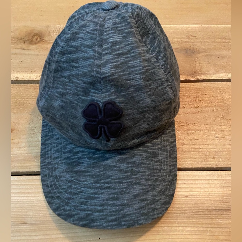 Black Clover Heathered Dark Grey Live Lucky Adjustable Hat